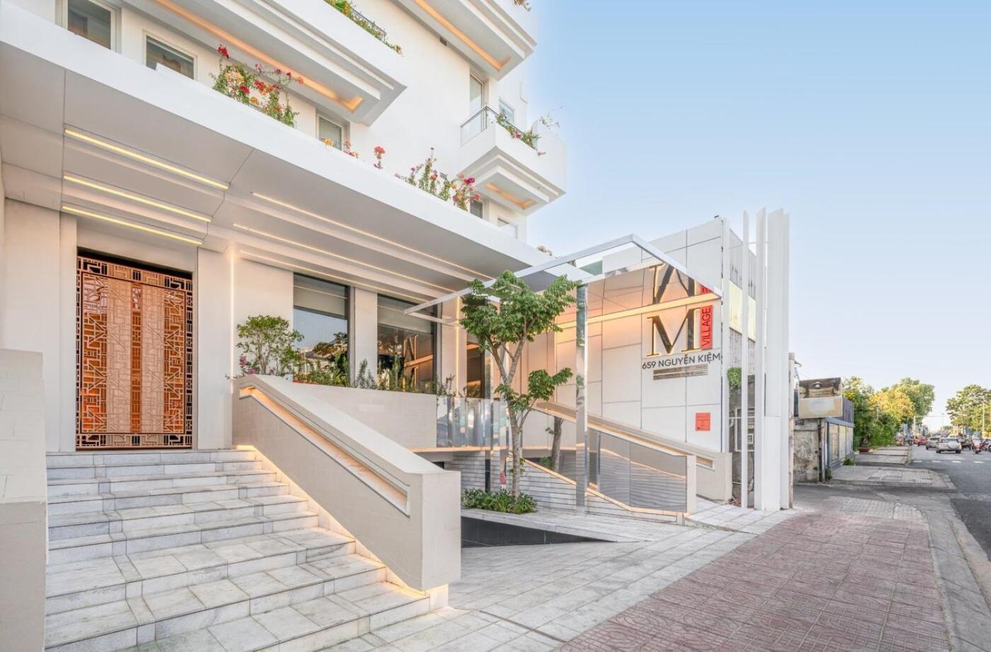 M Village Nguyen Kiem - Cosmo Airport Hotel Ho Si Minh-város Kültér fotó