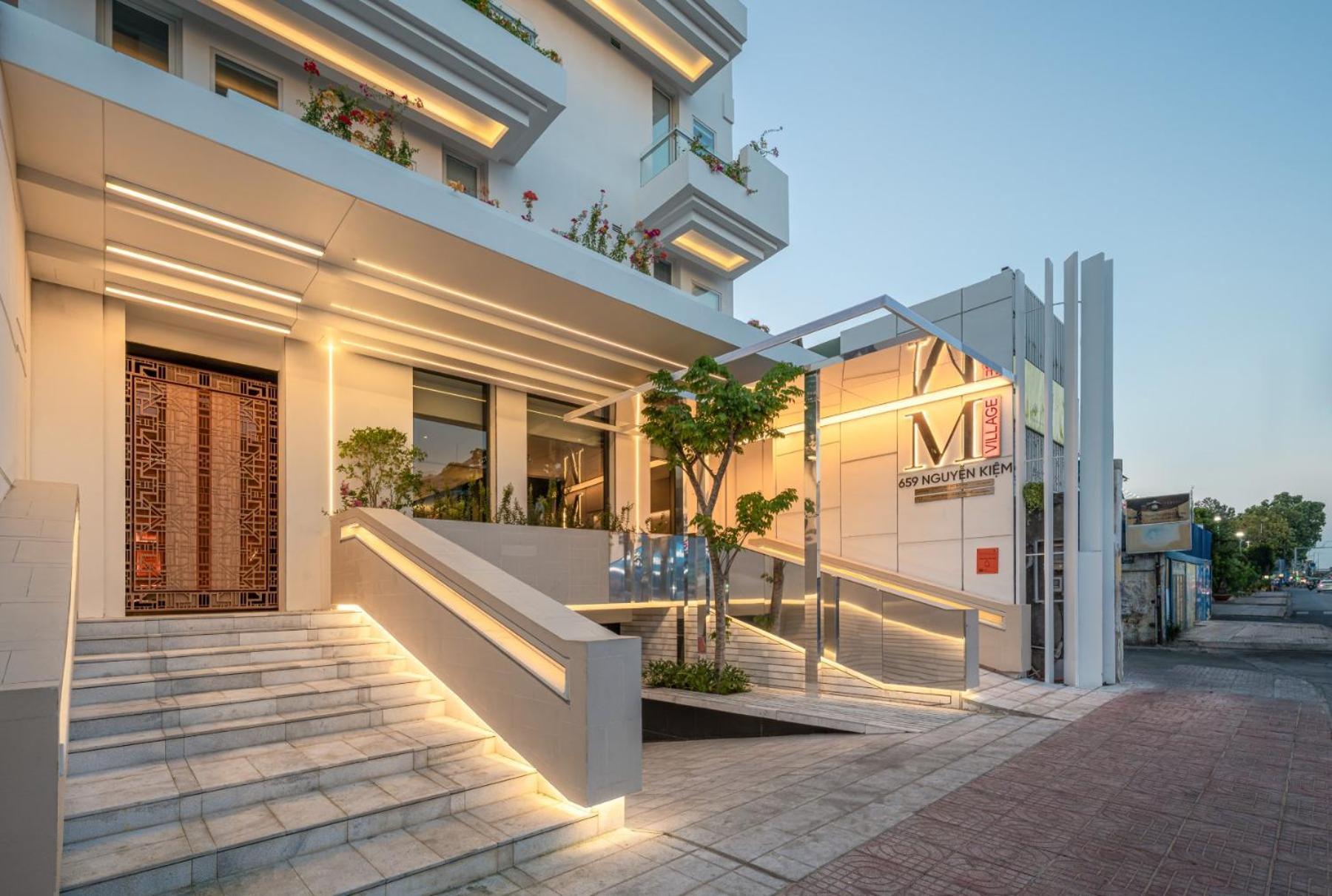 M Village Nguyen Kiem - Cosmo Airport Hotel Ho Si Minh-város Kültér fotó
